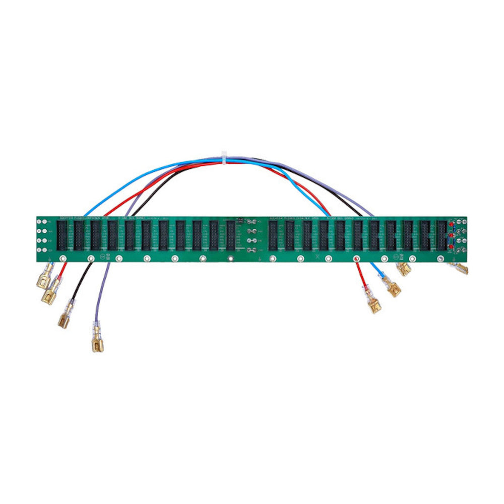 Carte de bus Doepfer A-100BUSV6