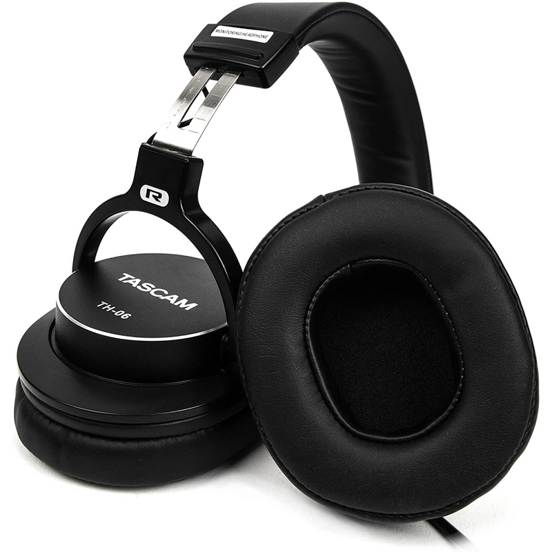 Tascam TH-06 Bass XL Monitoring Headphones